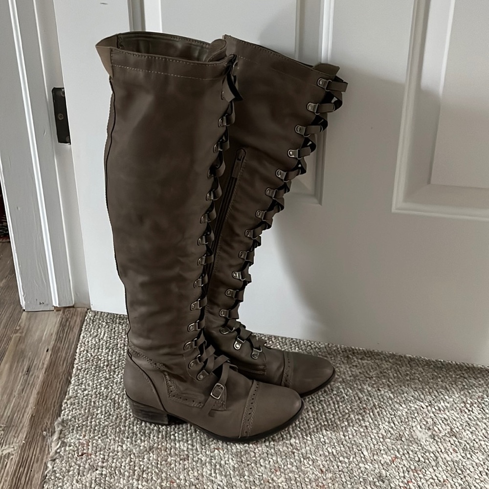 breckelle’s over the knee boots